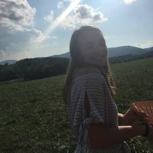 Meet your Posher, Grace